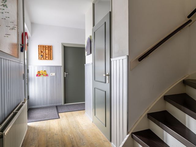 Van Hogendorpstraat 13, Almkerk