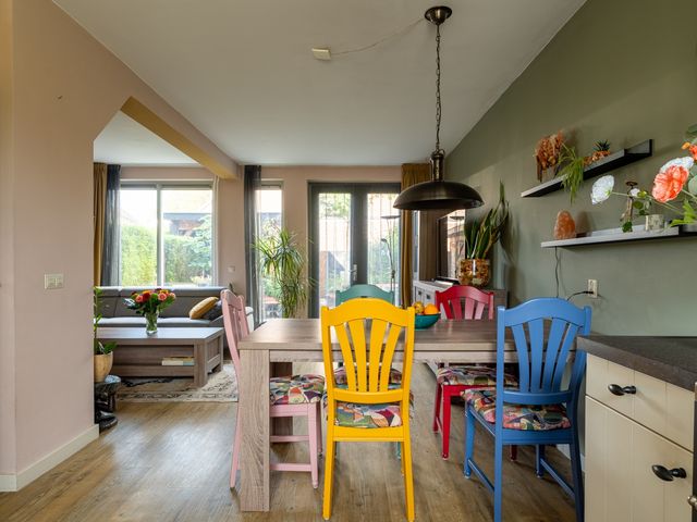 Van Hogendorpstraat 13, Almkerk