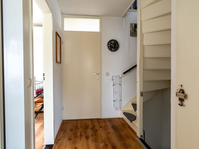 Van Hogendorpstraat 13, Almkerk