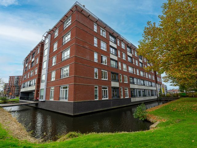 Ommedijk 64, Leiderdorp