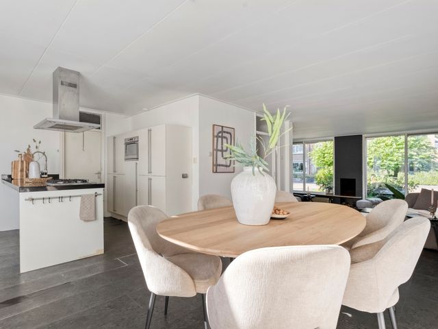 Meteoorplein 6, Hardenberg