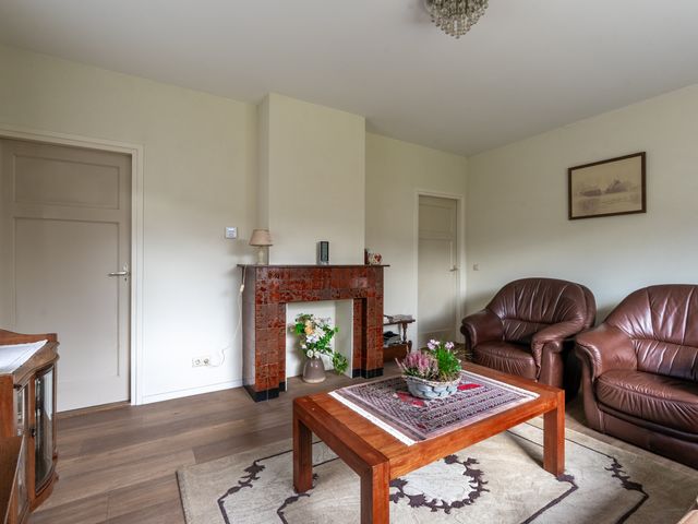 Laauwikstraat 75, Lent