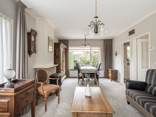 Beatrixlaan 13, Scherpenisse