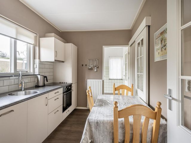 Beatrixlaan 13, Scherpenisse