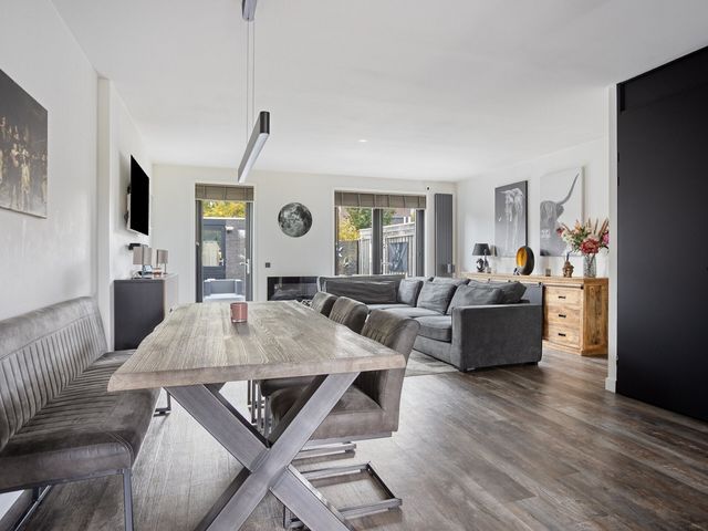 Diadeemstraat 53, Almere