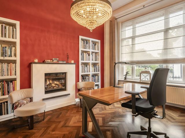 Raadhuisstraat 6, Terheijden