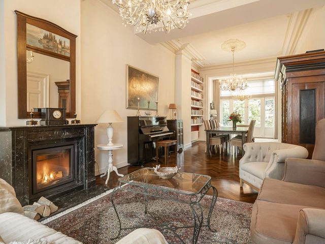 Raadhuisstraat 6, Terheijden