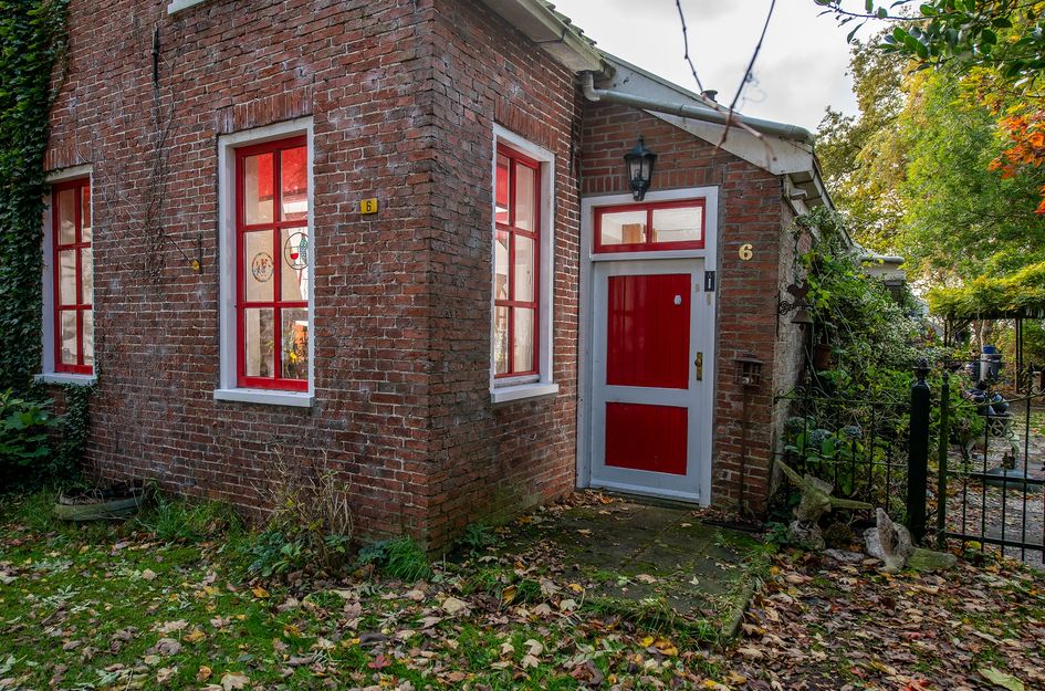 Dorpsstraat 6