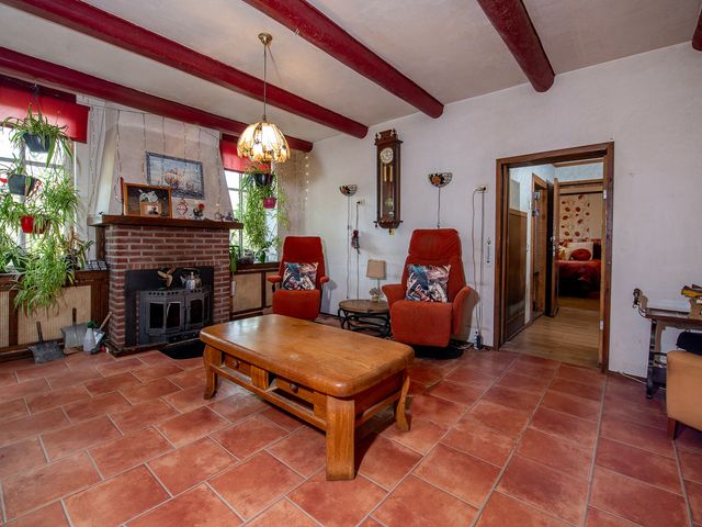 Dorpsstraat 6, Vriescheloo