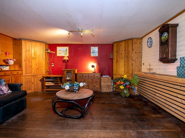 Dorpsstraat 6, Vriescheloo