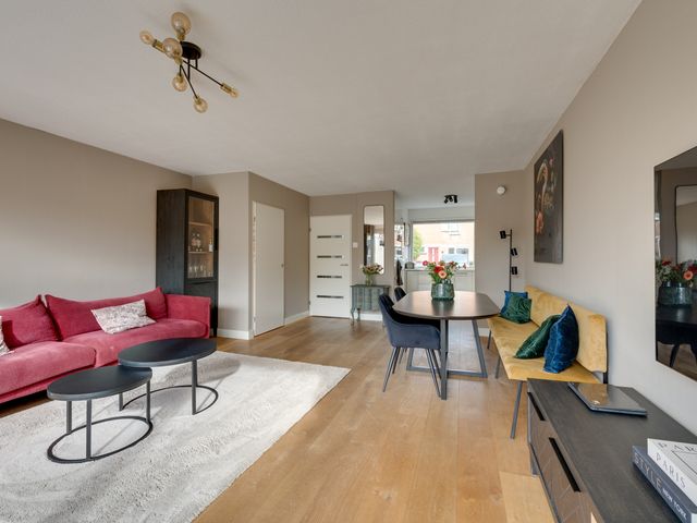 Dovenetelstraat 5, Purmerend