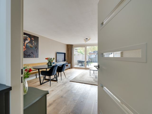 Dovenetelstraat 5, Purmerend