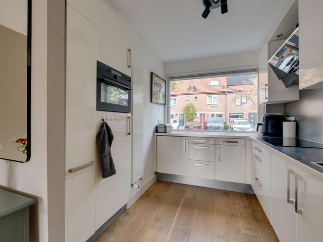 Dovenetelstraat 5, Purmerend