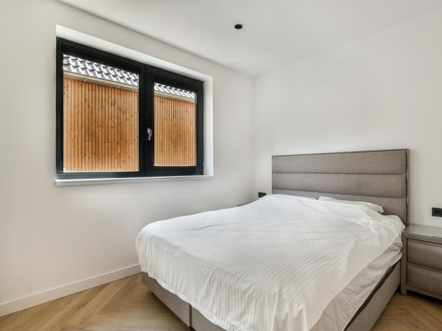 Zilveren Medaillepad 5, Almere