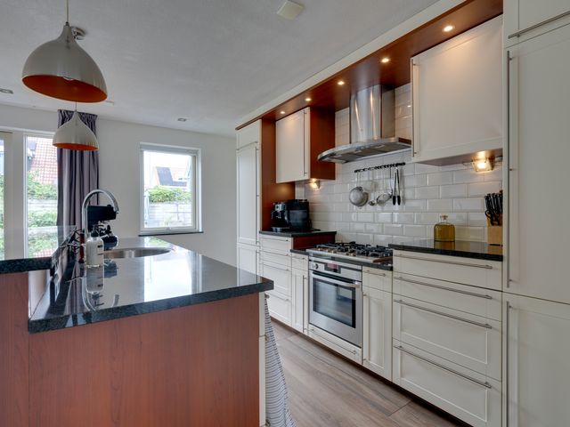 Jacques Bloemhof 60, Hoorn