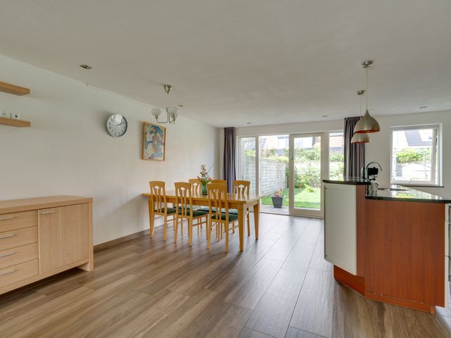 Jacques Bloemhof 60, Hoorn