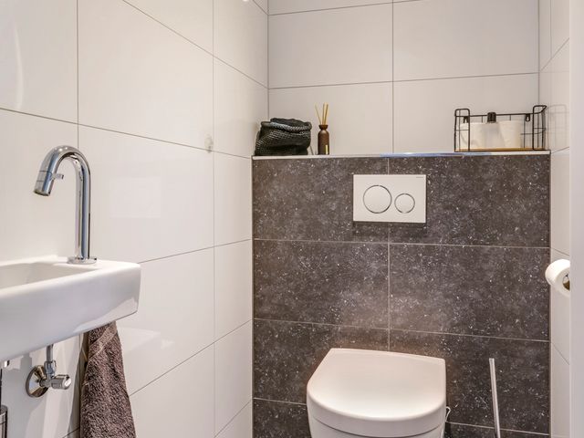 Donaudal 59, Doetinchem