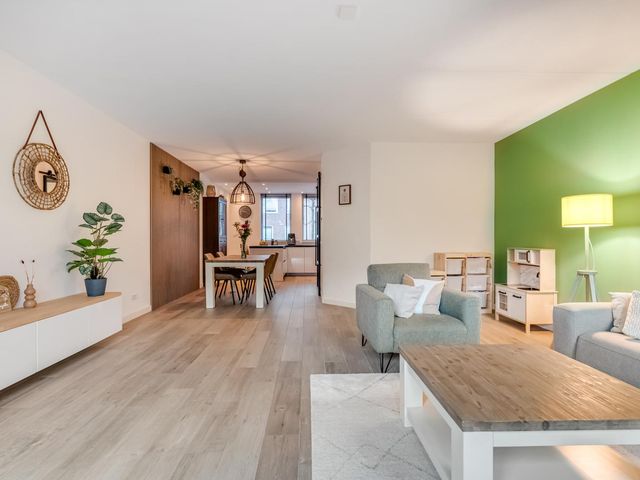 Tribunusallee 22, Huissen