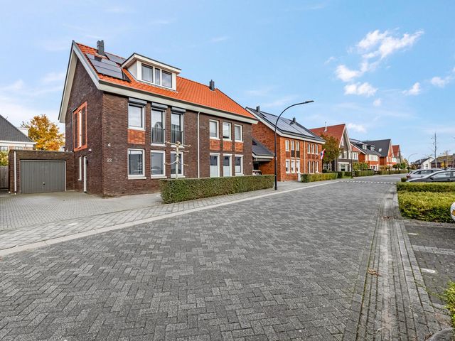 Tribunusallee 22, Huissen