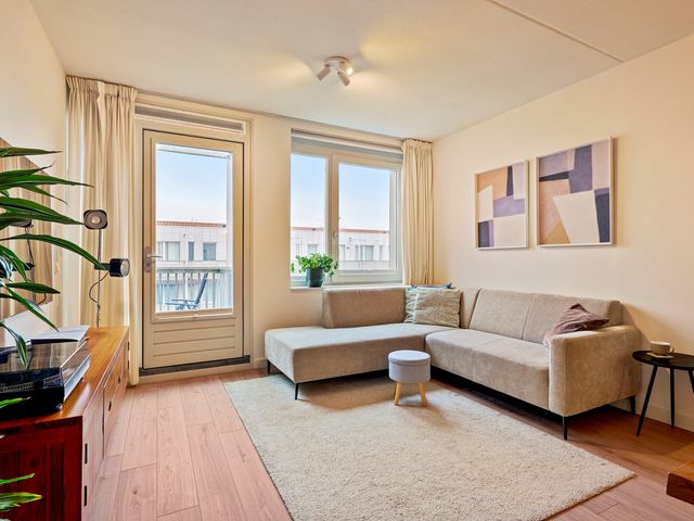 Tugelaweg 32K, Amsterdam