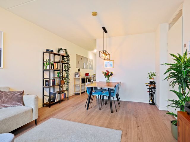 Tugelaweg 32K, Amsterdam