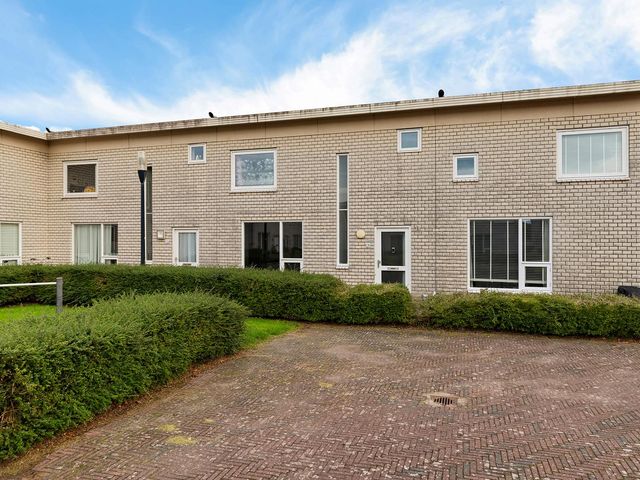 Catharina van Renneshof 14, Uithoorn