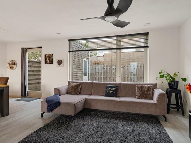 Catharina van Renneshof 14, Uithoorn