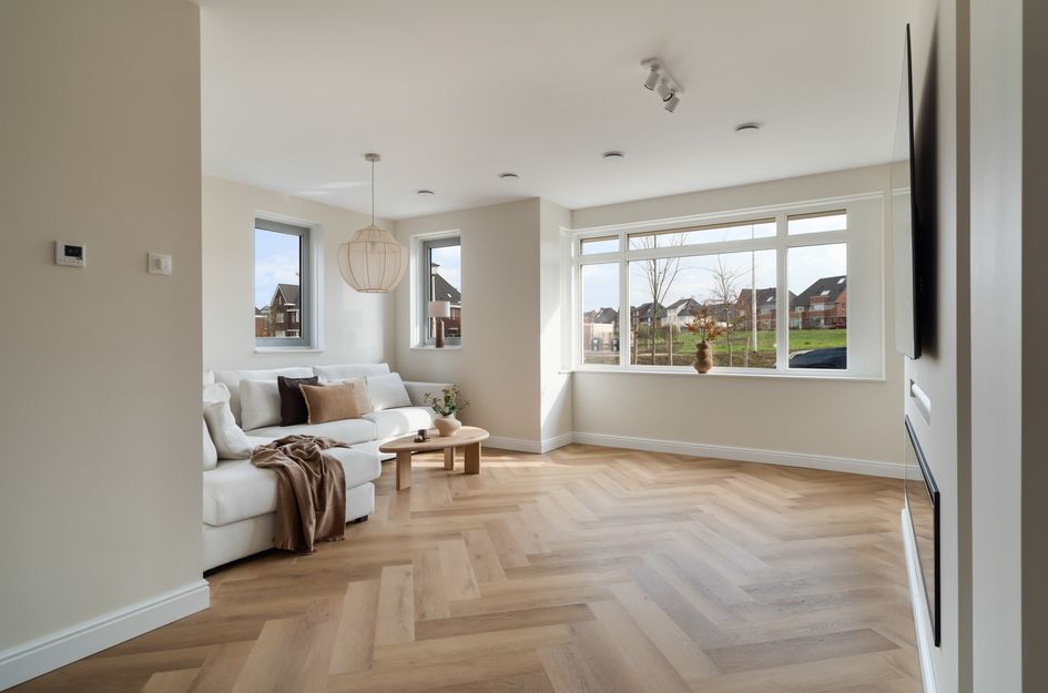 Annet Nieuwenhuijzengracht 11