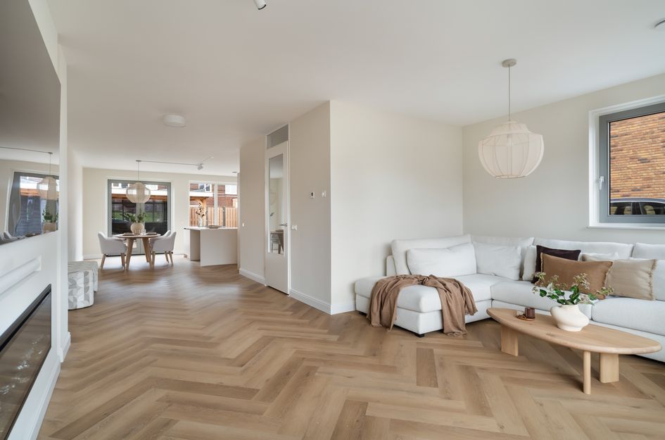 Annet Nieuwenhuijzengracht 11