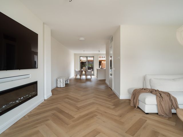 Annet Nieuwenhuijzengracht 11, Berkel En Rodenrijs