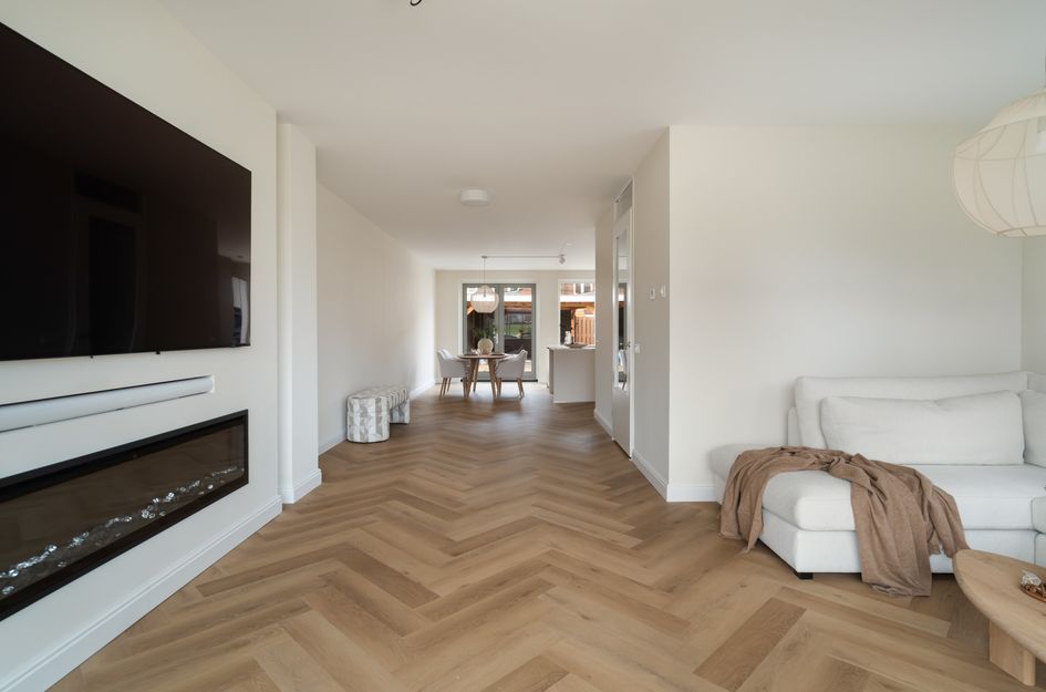 Annet Nieuwenhuijzengracht 11