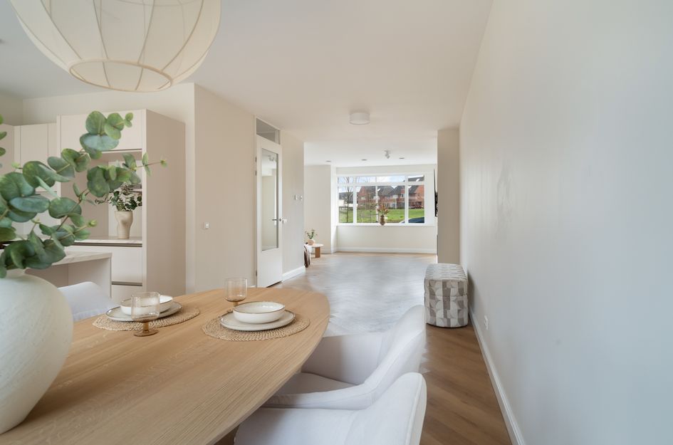 Annet Nieuwenhuijzengracht 11