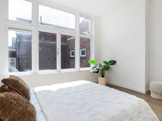 Henegouwerplein 10C, Rotterdam