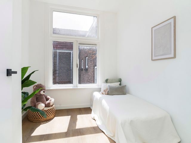 Henegouwerplein 10C, Rotterdam