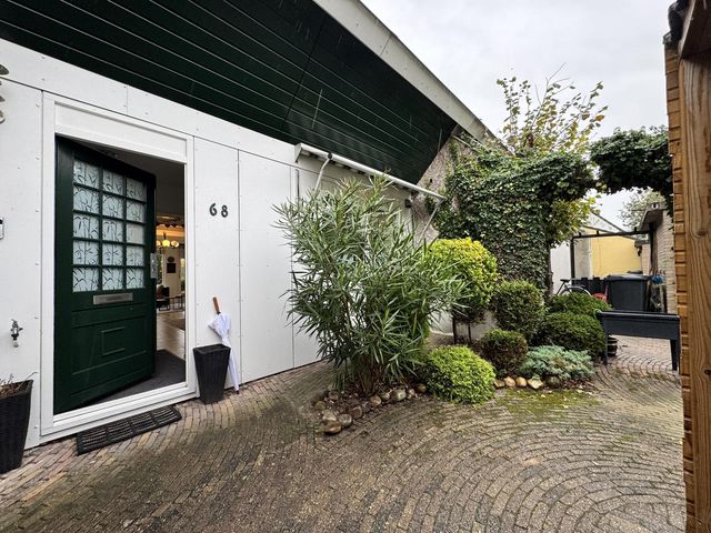 Roekenbos 68, Hoofddorp