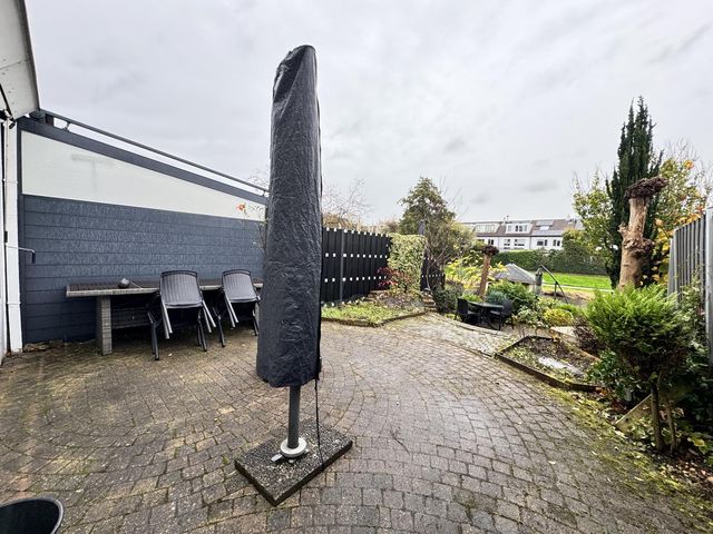 Roekenbos 68, Hoofddorp