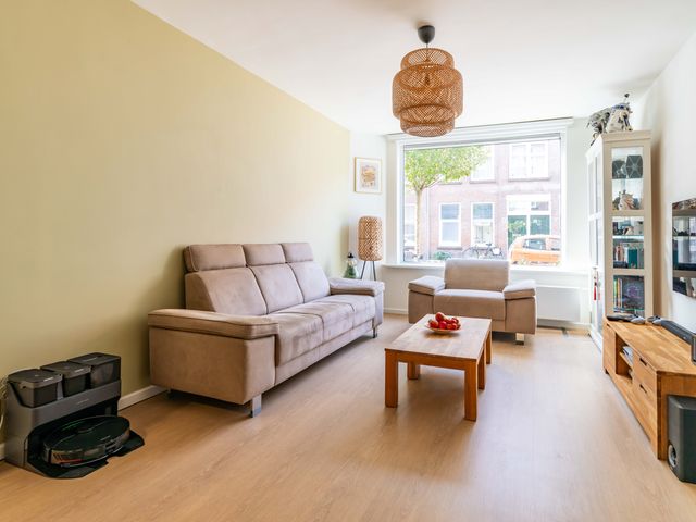 Hendrik Zwaardecroonstr 84, 's-Gravenhage