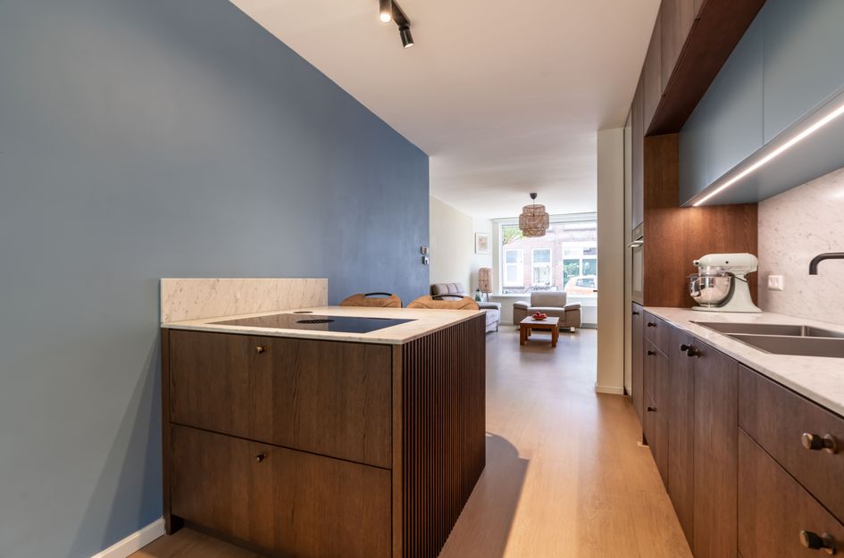 Hendrik Zwaardecroonstr 84