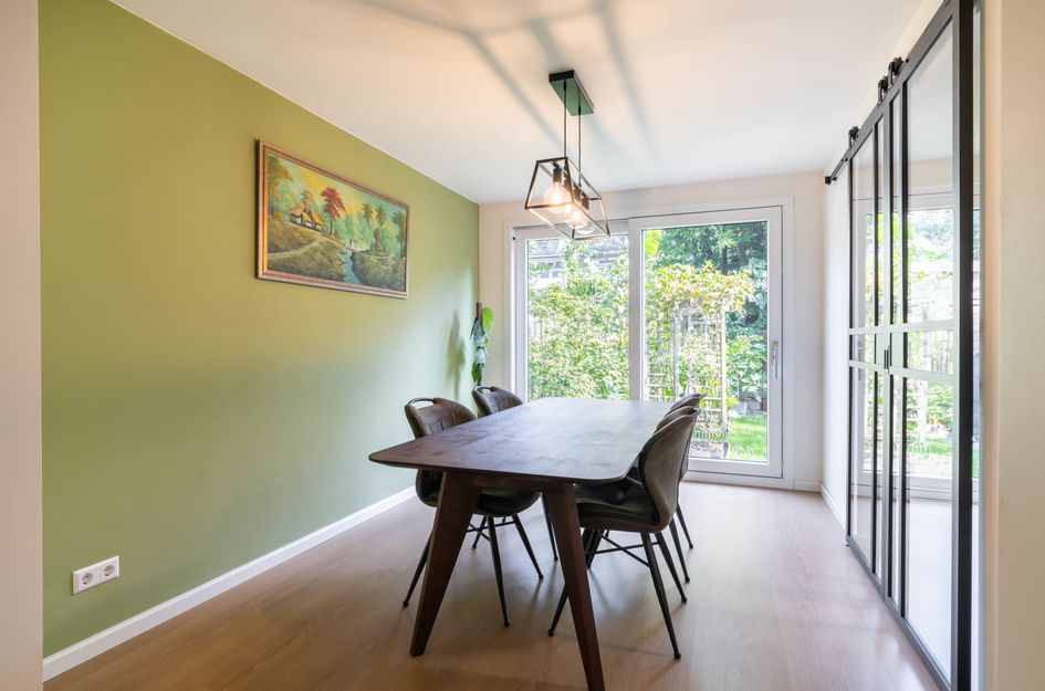 Hendrik Zwaardecroonstr 84