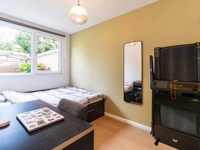 Hendrik Zwaardecroonstr 84, 's-Gravenhage