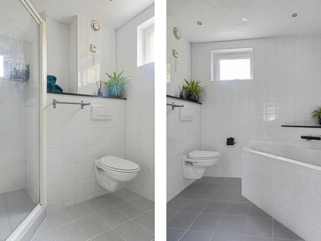 Van Goghhof 79, Hoorn