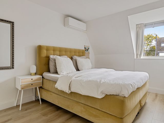 Van Goghhof 79, Hoorn