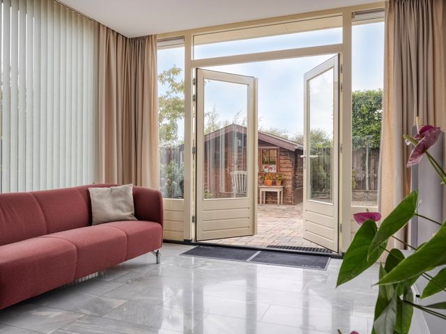 'T Magesijn 76, Klundert