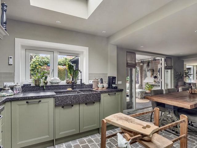 Kampstuk 14, Huissen