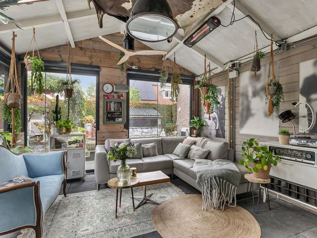 Kampstuk 14, Huissen