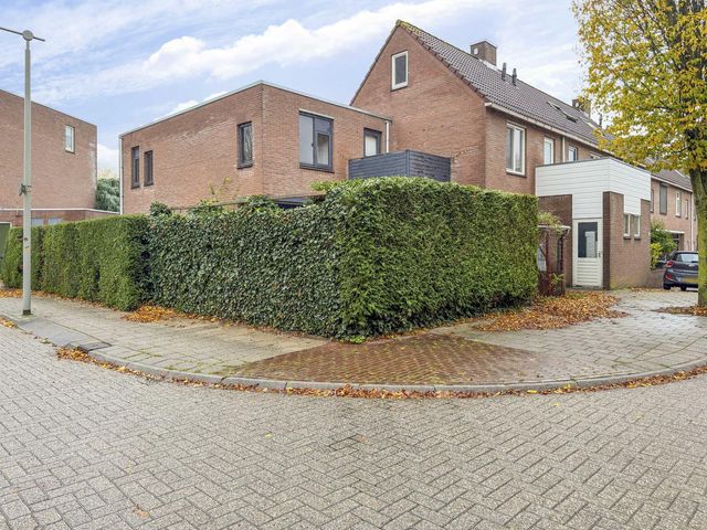 Woudrichemstraat 26, Arnhem