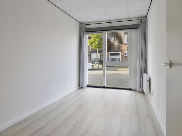 Brongouw 60B, Almere