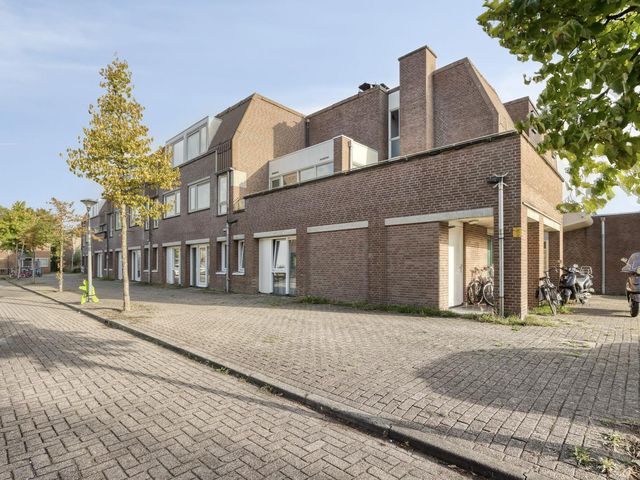 Brongouw 60B, Almere
