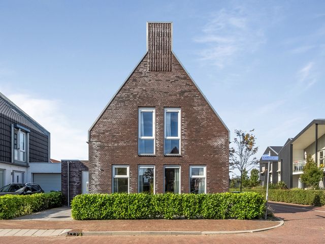 Koningsbrink 1, Julianadorp