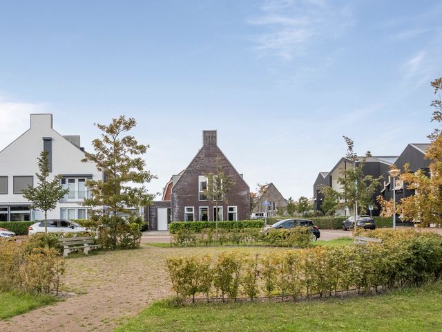 Koningsbrink 1, Julianadorp